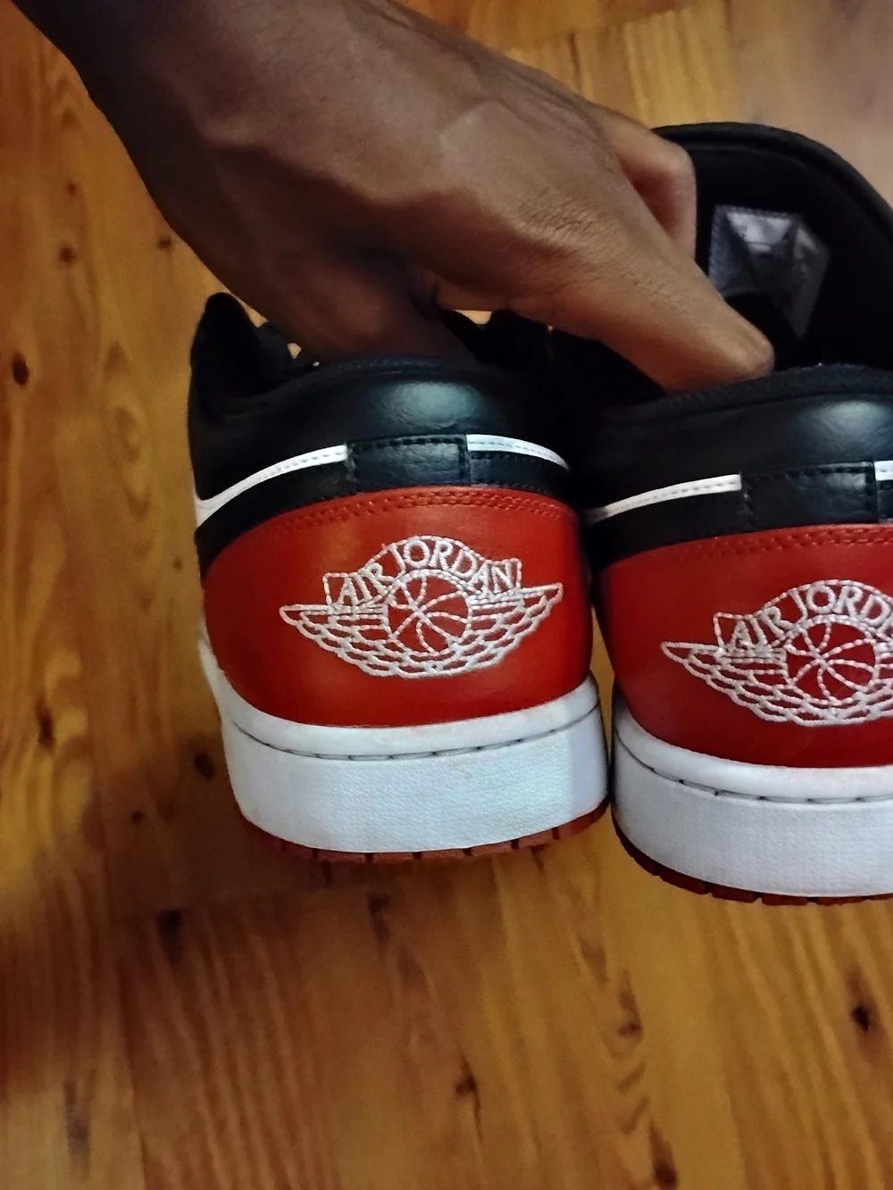 Low Jordan 1s